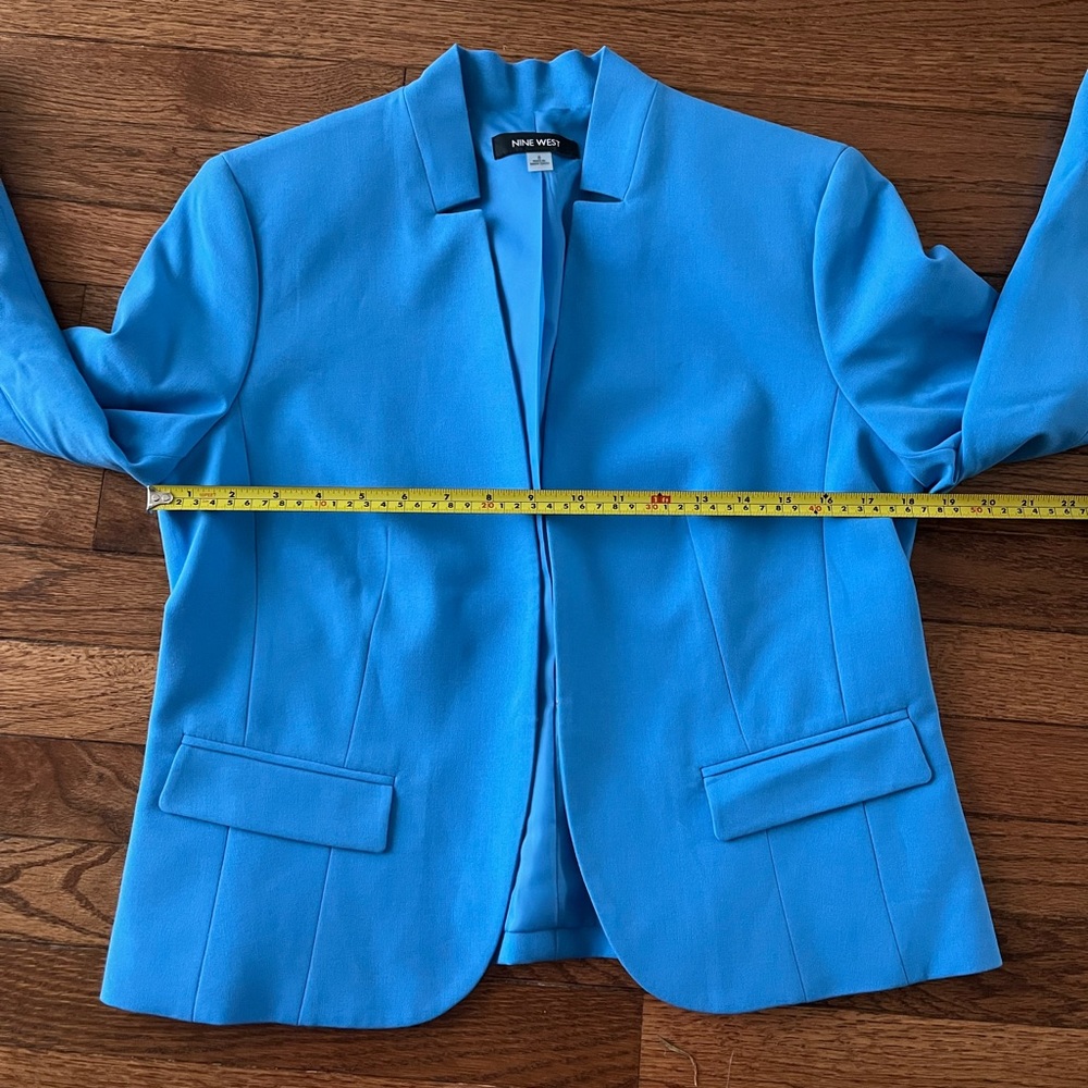 Nine West Funky Fitted Colorful Structured Blue Blazer - Picture 7 of 8